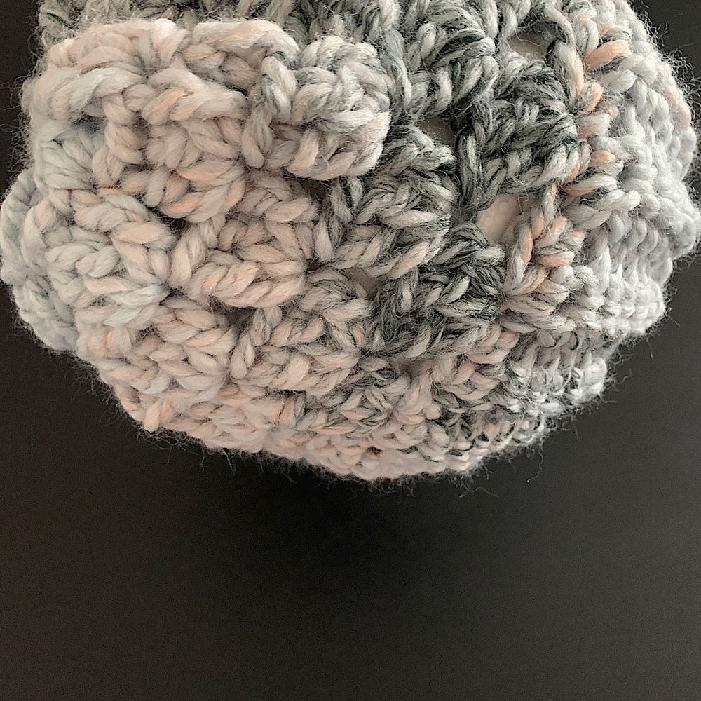 Handmade beanie - Picture 4 of 4